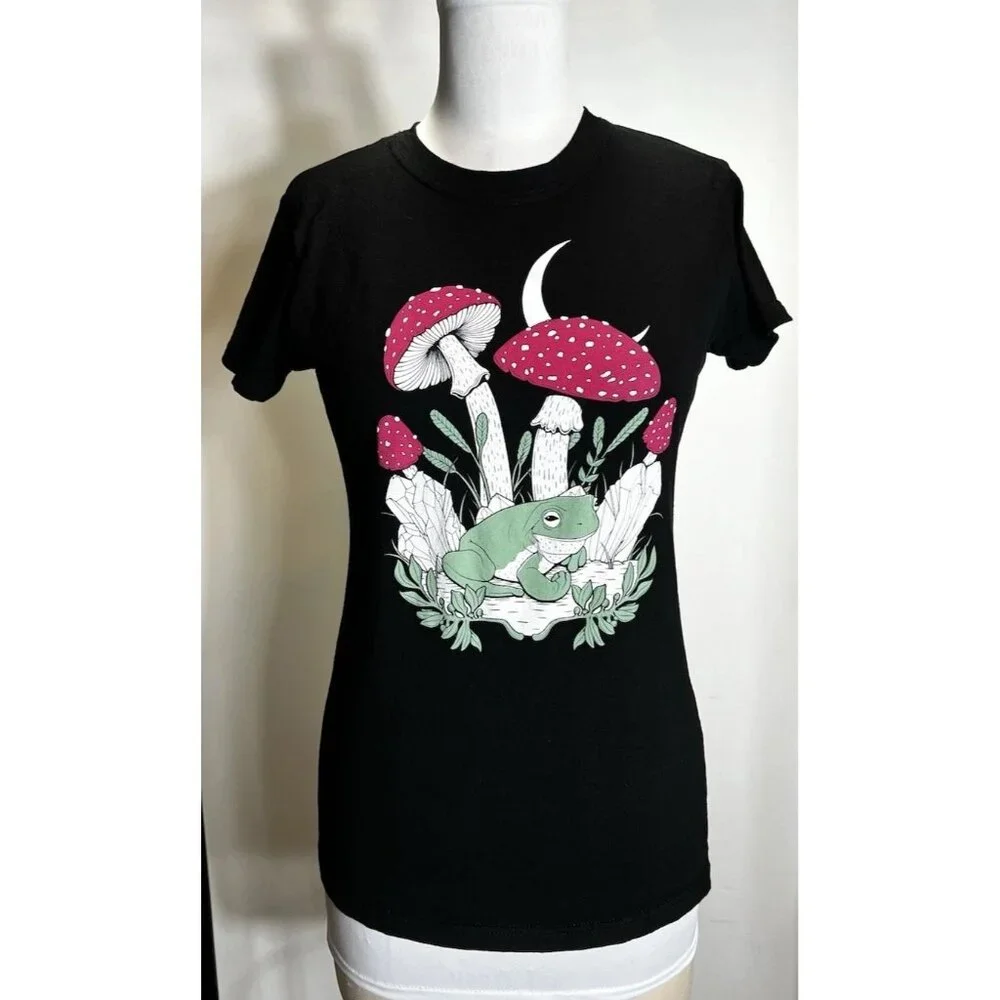 Hot Topic Mushrooms and Frog youth or junior‎ large